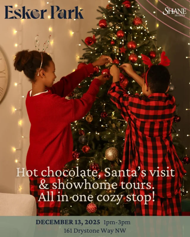 Hot drinks, Santa visits & showhome tours. All in one cozy stop. 🎅☕
Join us at Shane Homes for a festive afternoon of free family fun.
Explore our 6 brand new showhomes, including laned, duplex and front drive styles.
What’s happening:
📸 Visit with Santa. Bring your camera for photos
☕ Hot chocolate station to warm you up
🏡 Tours of 6 showhomes: laned, duplex & front drive
We can’t wait to see you!