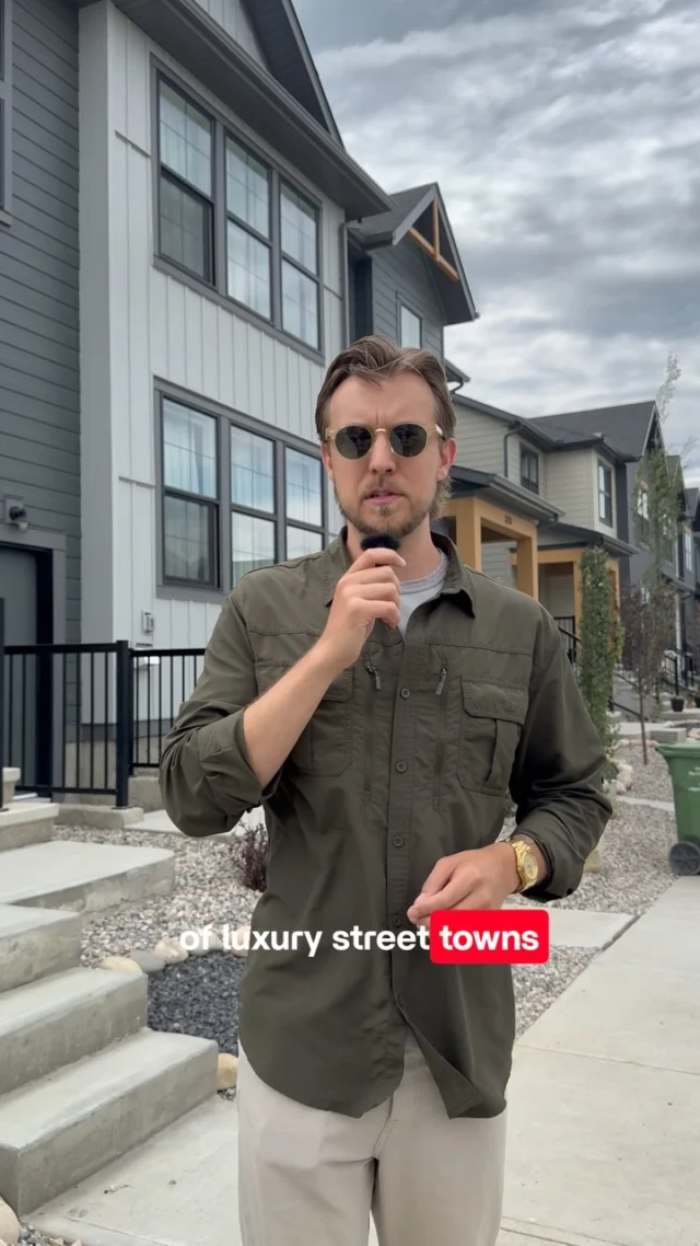 We have a new release of luxury street towns now available in Vermilion Hill! 

Stop by our Welcome Centre to learn more 
📍1296 Alpine Ave SW 

#newhomes #calgaryhomes #calgaryhomebuilder